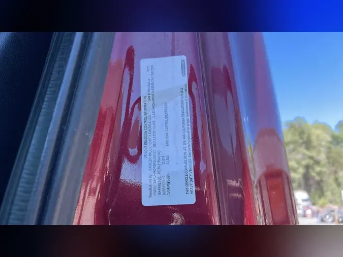 2024 Freightliner Cascadiad52d235f778d33e118e31f686e1ebc96