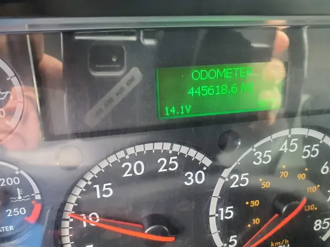2020 FREIGHTLINER M2 106