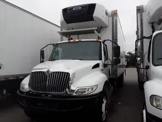 2020 NAVISTAR INTERNATIONAL MV607 (4X2)