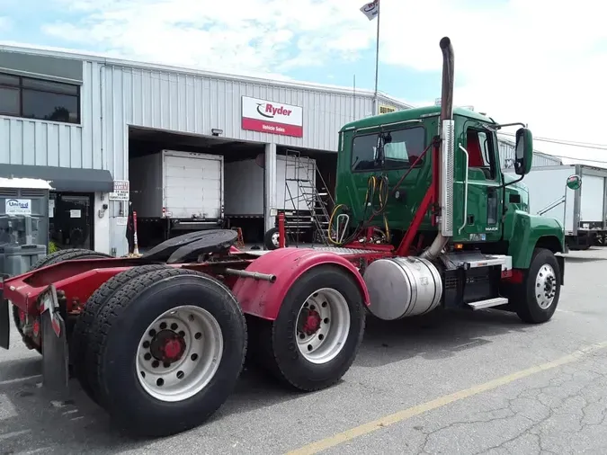 2018 MACK TRUCKS, INC. CHU613