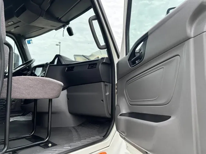 2019 International LT625