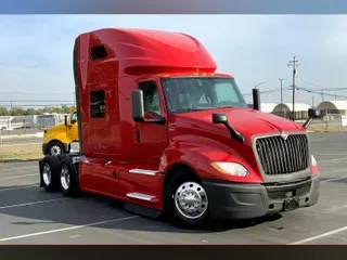 2022 INT LT625 6x4