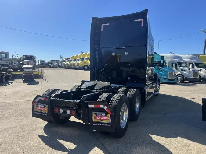 2020 Kenworth T680