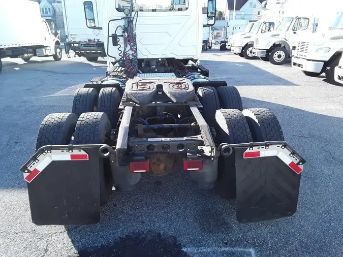 2019 NAVISTAR INTERNATIONAL LT625 DAYCAB T/A