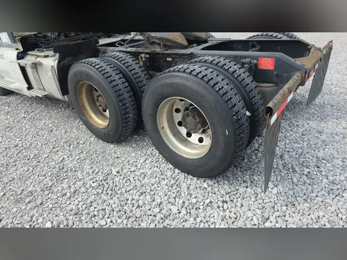 2018 Volvo VNL300