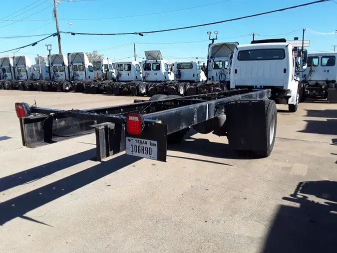 2018 FREIGHTLINER/MERCEDES M2 106