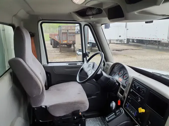 2019 NAVISTAR INTERNATIONAL 4300