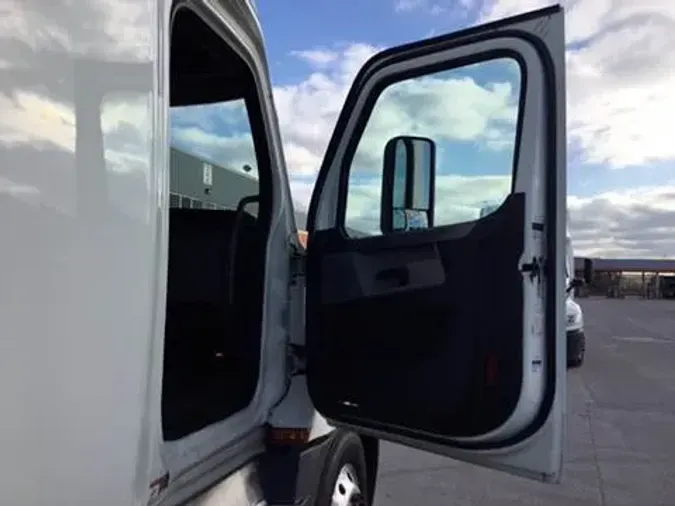 2020 Freightliner Cascadia