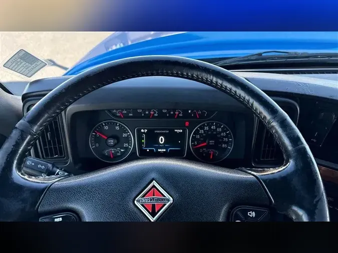 2020 INTERNATIONAL LT