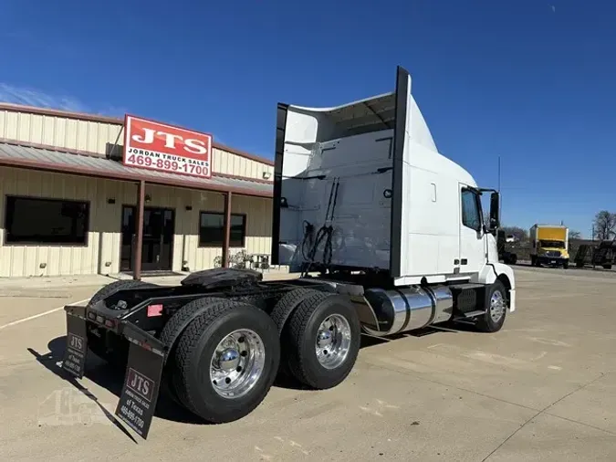 2016 VOLVO VNL64T630