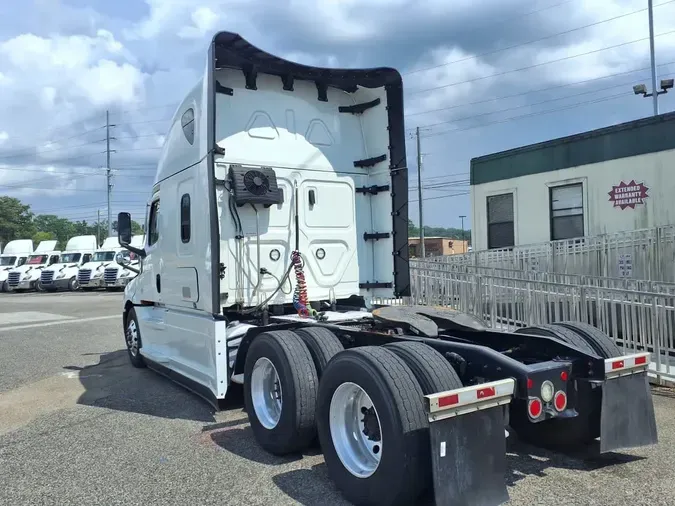 2022 FREIGHTLINER/MERCEDES NEW CASCADIA PX12664d55493957d35588d807a3e94825e4a8d