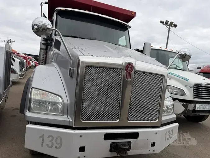 2016 KENWORTH T880d55527b3540147c5b03120507e2e6e03