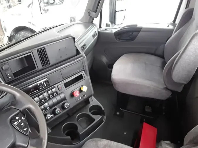 2020 NAVISTAR INTERNATIONAL LT625 DAYCAB T/Ad5554bc8898c5aa37973e1431236d3d6