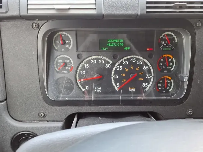 2018 FREIGHTLINER/MERCEDES CASCADIA 125