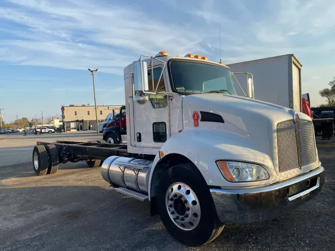 2020 Kenworth T270