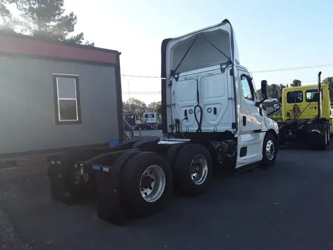 2022 FREIGHTLINER/MERCEDES NEW CASCADIA PX12664