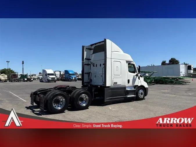 2022 FREIGHTLINER CA116