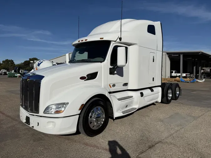 2022 Peterbilt 579