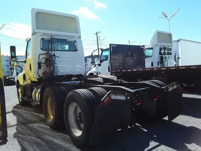 2019 NAVISTAR INTERNATIONAL LT625 DAYCAB T/A