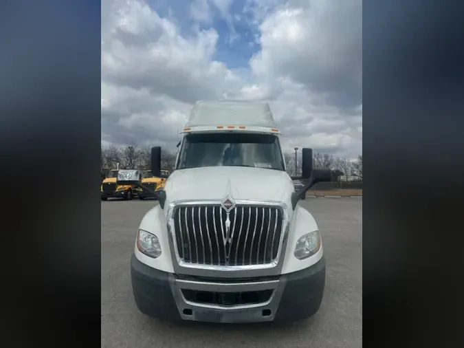 2020 NAVISTAR INTERNATIONAL LT625 SLPR CAB