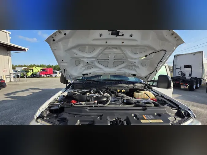 2017 Ford F-550d5687ff18508b1fd3ca7b194b284863e