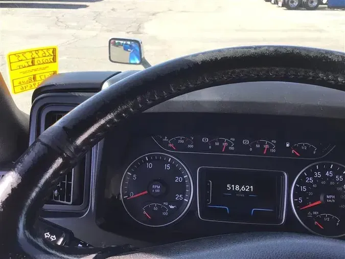 2020 INTERNATIONAL LT625