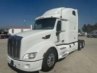 2021 Peterbilt 579