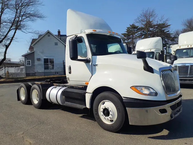 2018 NAVISTAR INTERNATIONAL LT625 DAYCAB T/A