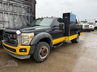 2011 FORD F450