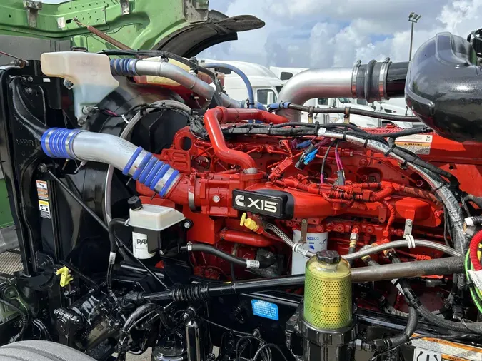 2022 Peterbilt 389