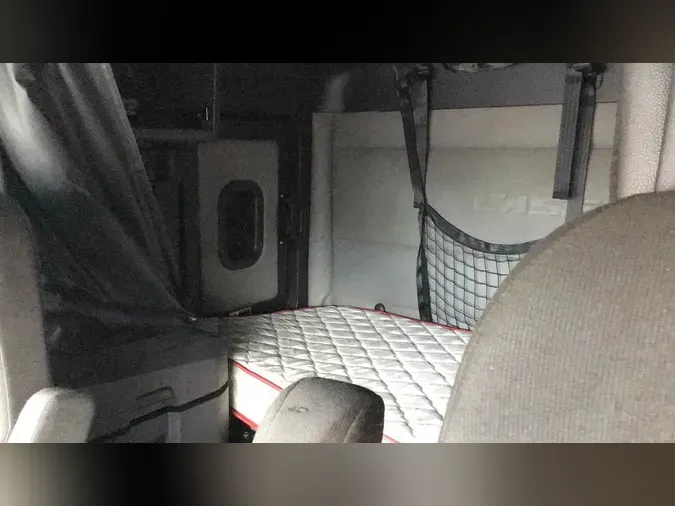 2021 Freightliner Cascadia