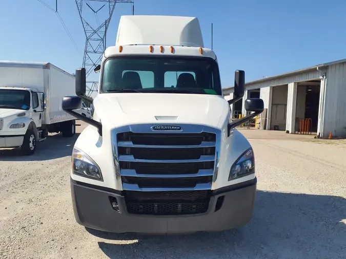 2020 FREIGHTLINER/MERCEDES NEW CASCADIA 126d5815a888d89d9924881ba3a235446ab