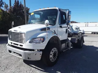 2017 FREIGHTLINER/MERCEDES M2 106