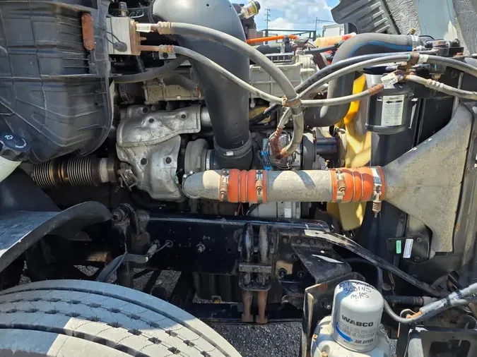 2019 FREIGHTLINER CASCADIA 125