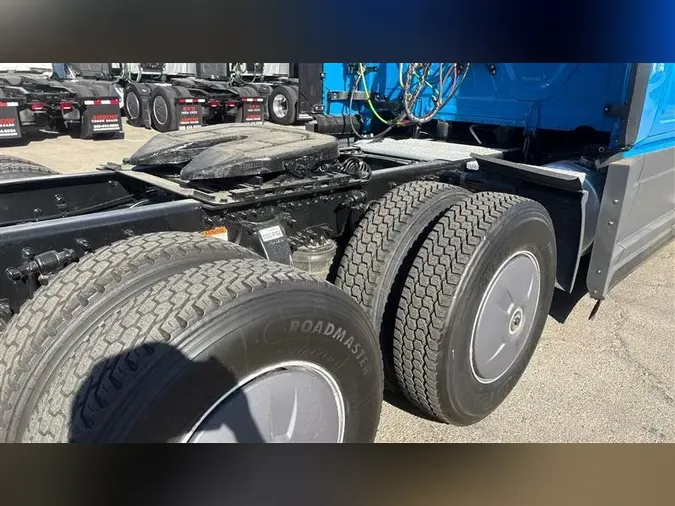 2022 FREIGHTLINER CA126