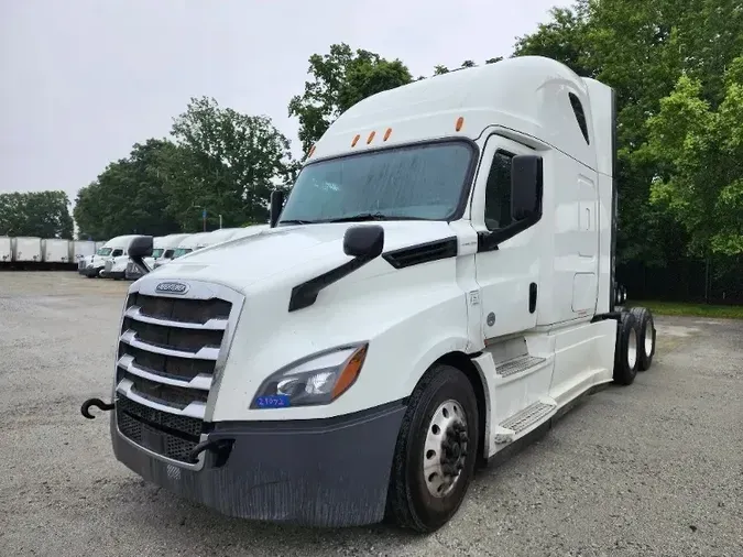 2019 Freightliner T12664ST