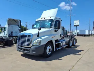 2020 FREIGHTLINER/MERCEDES CASCADIA 125