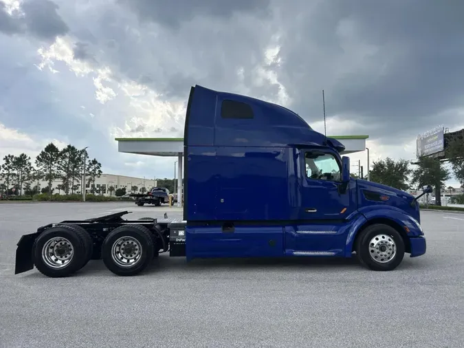 2022 Peterbilt 579