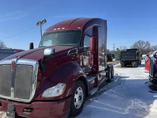 2022 KENWORTH T680