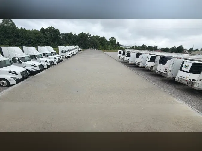 2003 Strick Trailers Otherd59555ec0e9118802a6d9598b58a39ba