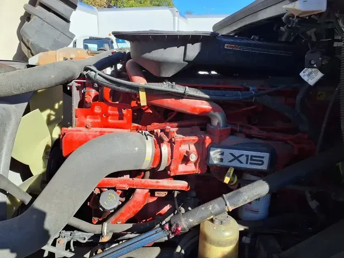 2021 NAVISTAR INTERNATIONAL LT625 DAYCAB S/A