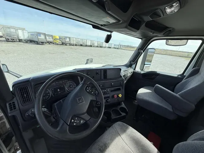 2021 International LT625