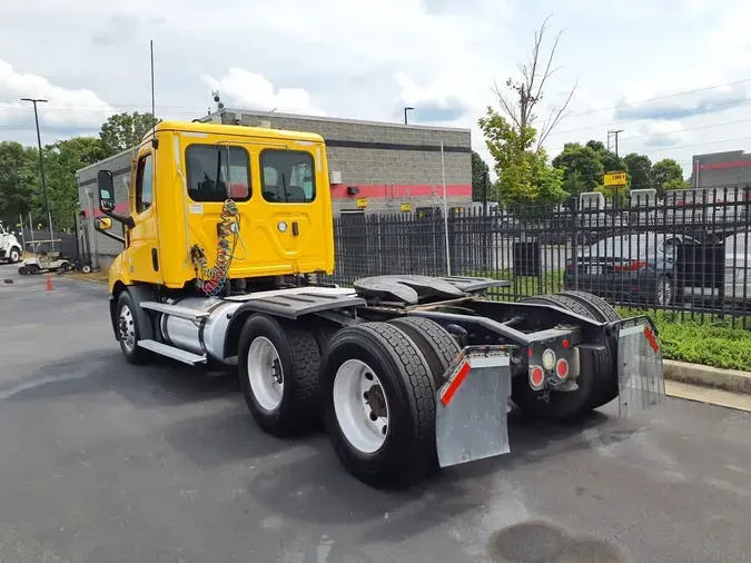 2020 FREIGHTLINER/MERCEDES NEW CASCADIA 116