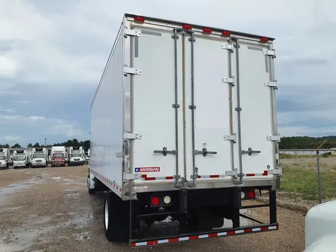 2019 FREIGHTLINER M2 106