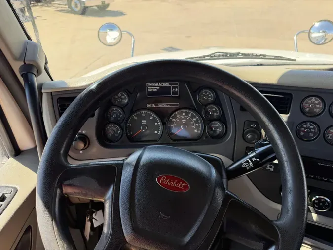 2021 Peterbilt 567