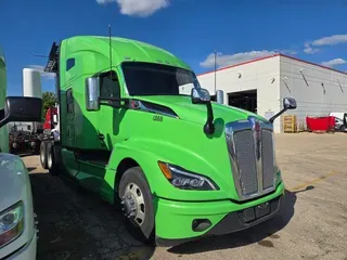 2023 Kenworth T680