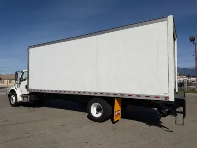 2021 Freightliner Business Class M2 106