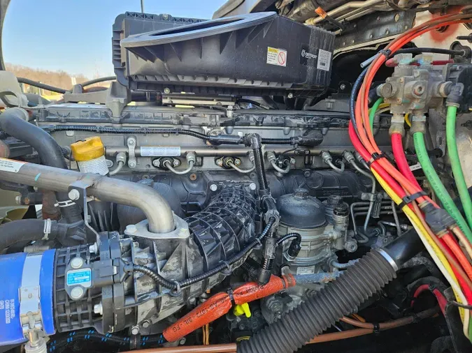 2022 Freightliner Cascadia