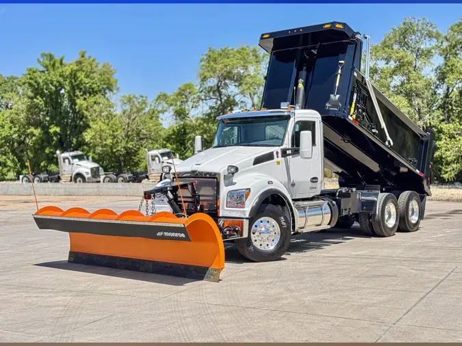 2025 KENWORTH T880S