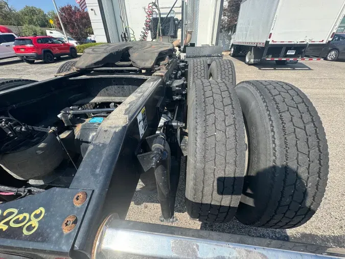 2022 Peterbilt 579